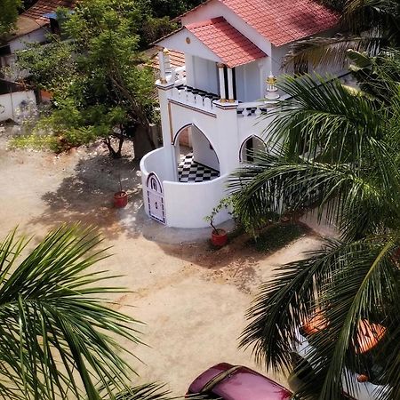 Meena Mahal Cottage Карайккуді Екстер'єр фото