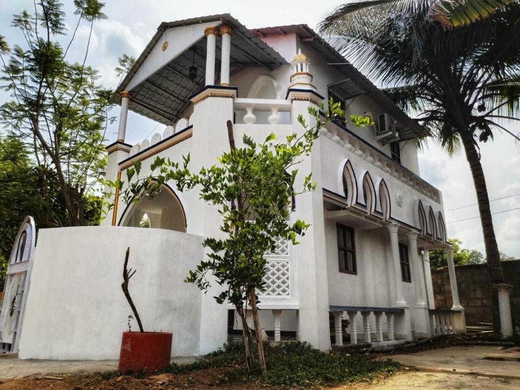 Meena Mahal Cottage Карайккуді Екстер'єр фото